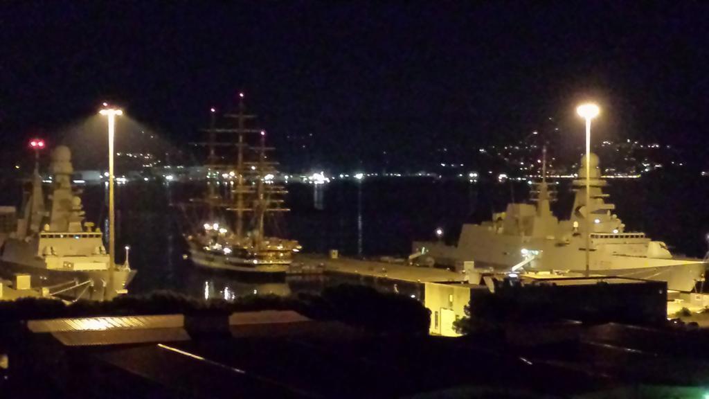 Casa Bouganville La Spezia Luaran gambar