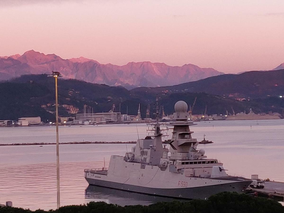Casa Bouganville La Spezia Luaran gambar